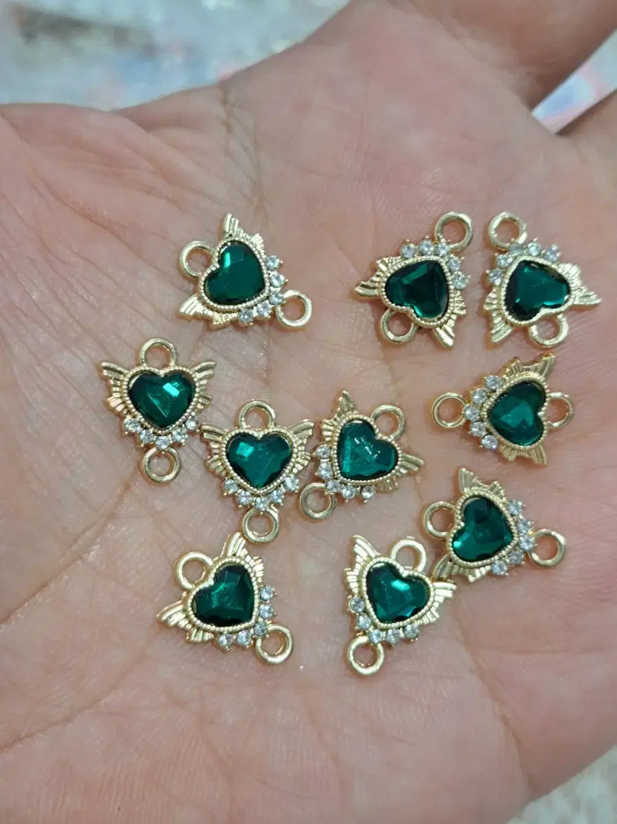 thumbnail-1